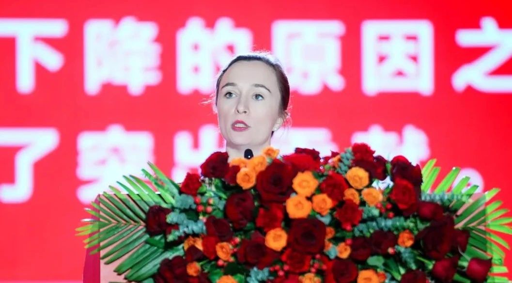 2262c945c0563cdb87ac296fcf04369a.jpg 2262c945c0563cdb87ac296fcf04369a.jpg