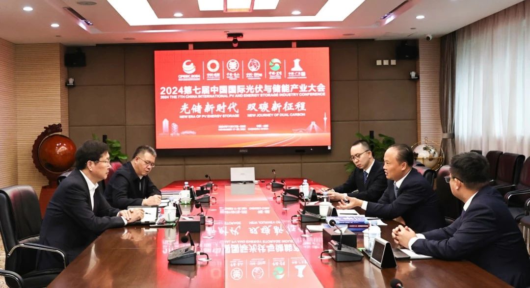 cb4cc1b91b0df671c1e60dd6b0533343.jpg cb4cc1b91b0df671c1e60dd6b0533343.jpg