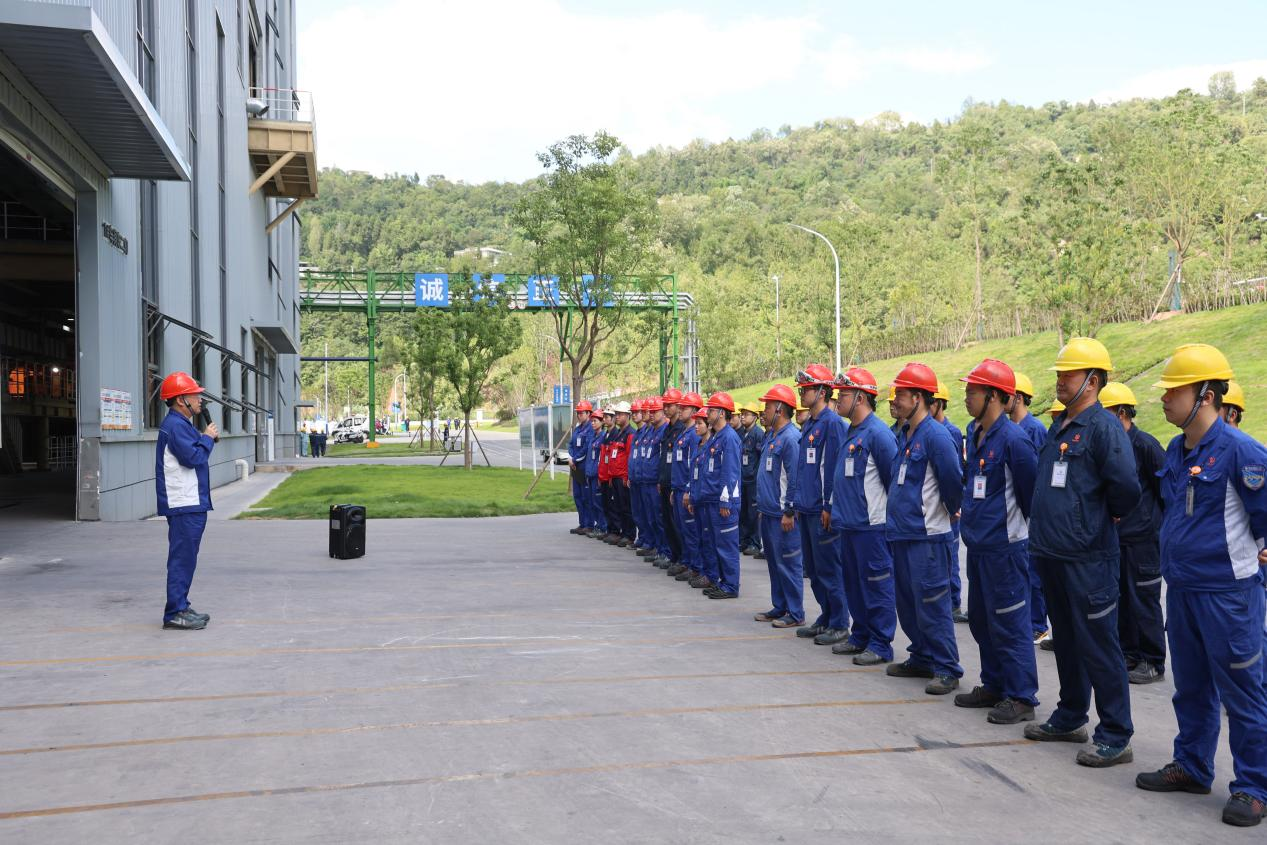 24c9a9e0cb3582db8c8f3da4b97bbf89.png 24c9a9e0cb3582db8c8f3da4b97bbf89.png