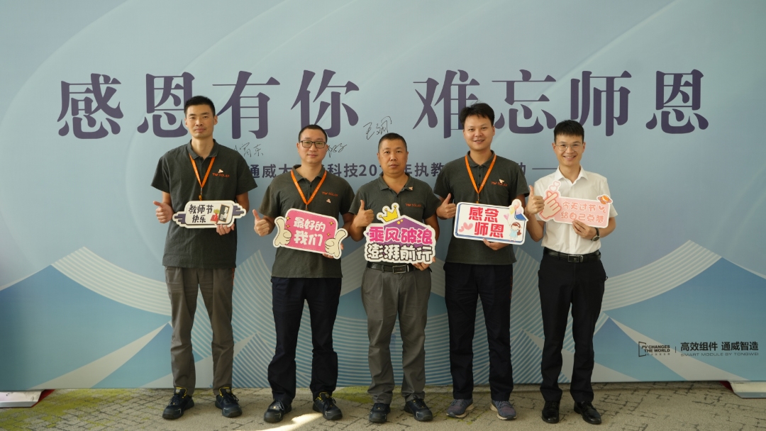 8b1df88629598d428dede6fff4e10f26.jpg 8b1df88629598d428dede6fff4e10f26.jpg