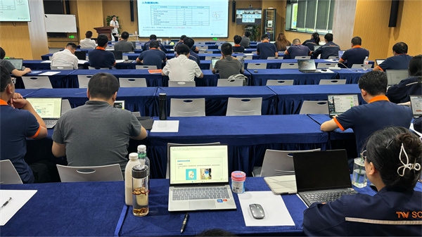 f198112956605bf6b9506f44cc93e0d0.jpg f198112956605bf6b9506f44cc93e0d0.jpg