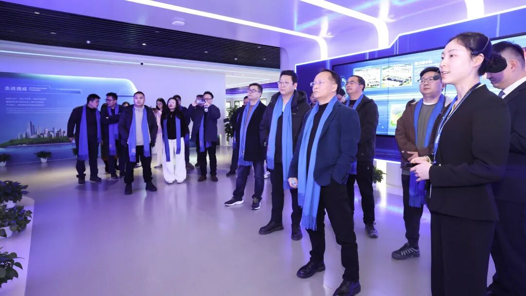 a6e3c2d72dd0de5d7a1bb1938d81f040.jpg a6e3c2d72dd0de5d7a1bb1938d81f040.jpg