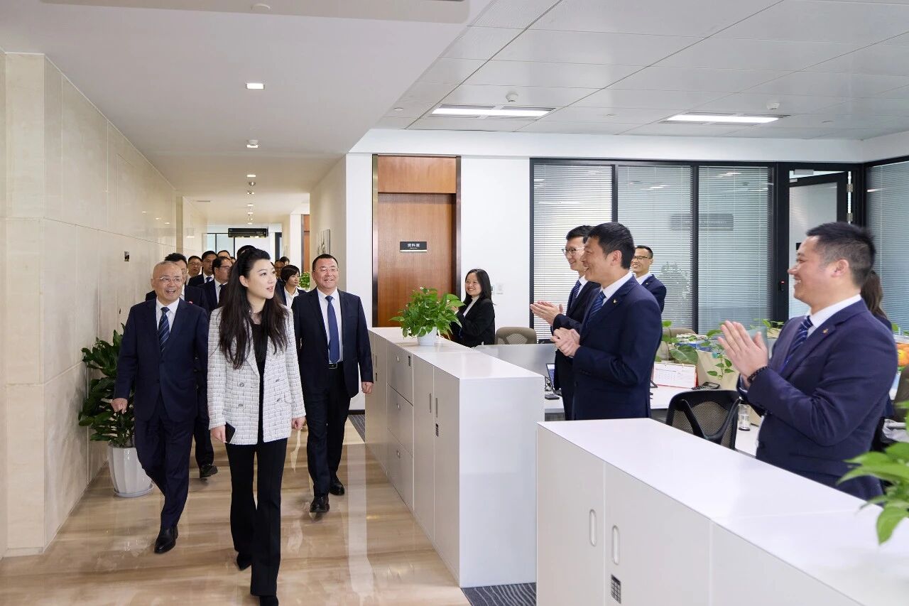 5122914255ce62cf29b55495d5a4026f.jpg 5122914255ce62cf29b55495d5a4026f.jpg